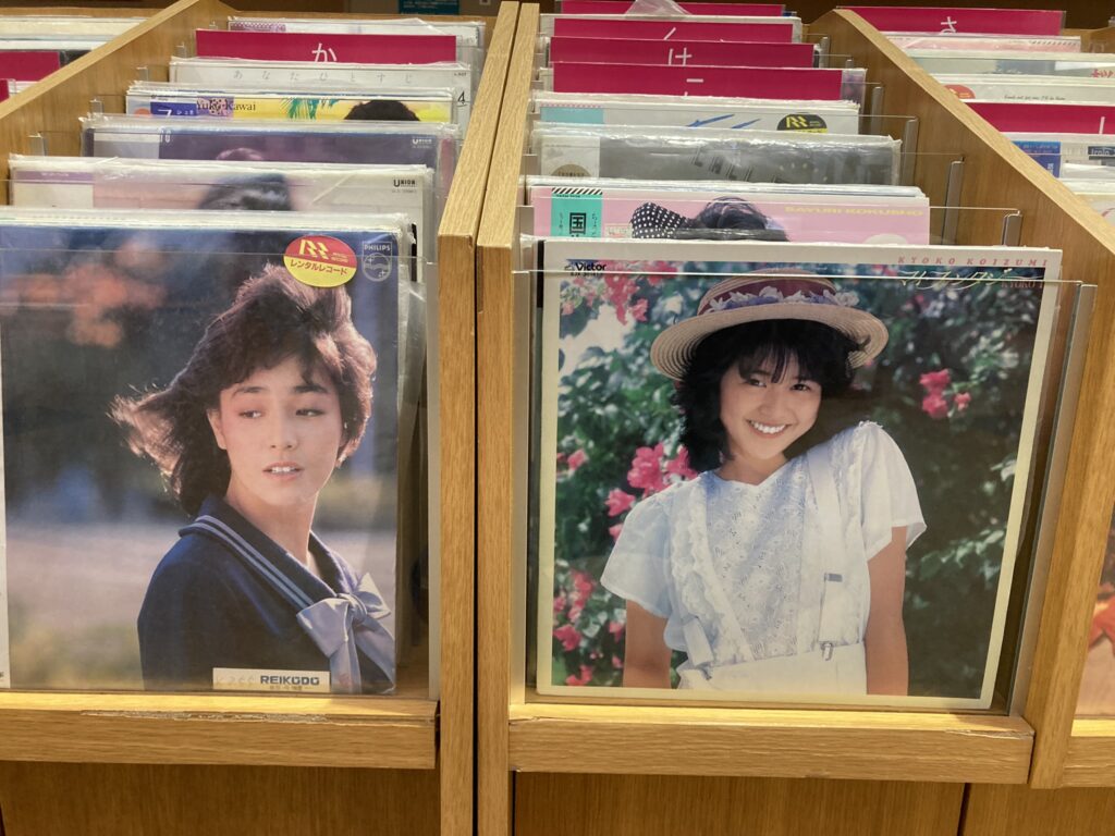 レ・コード館 小泉今日子と柏原芳恵