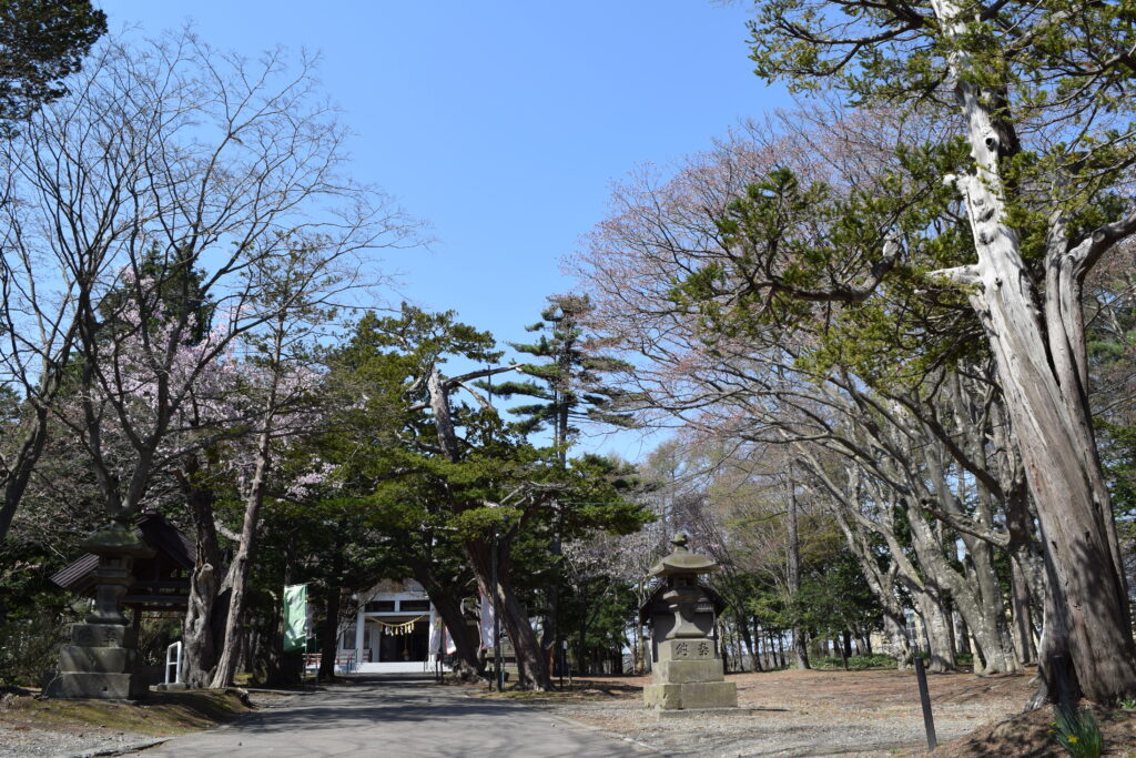 廣島神社　境内