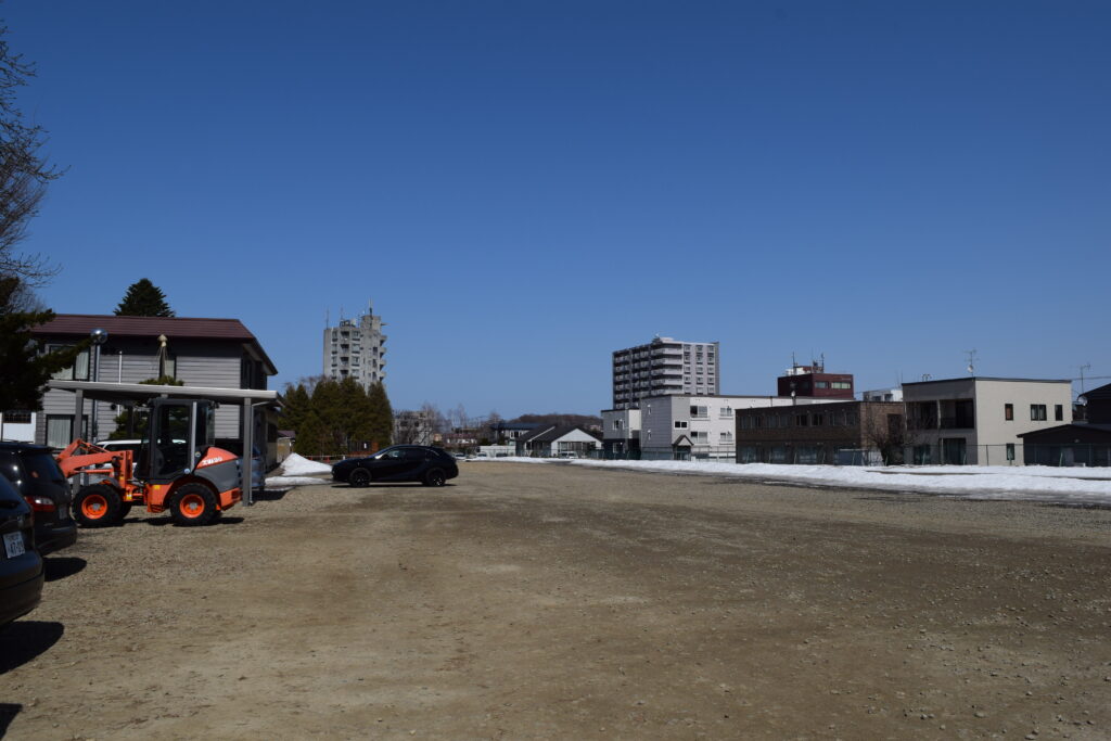 厚別神社 駐車場