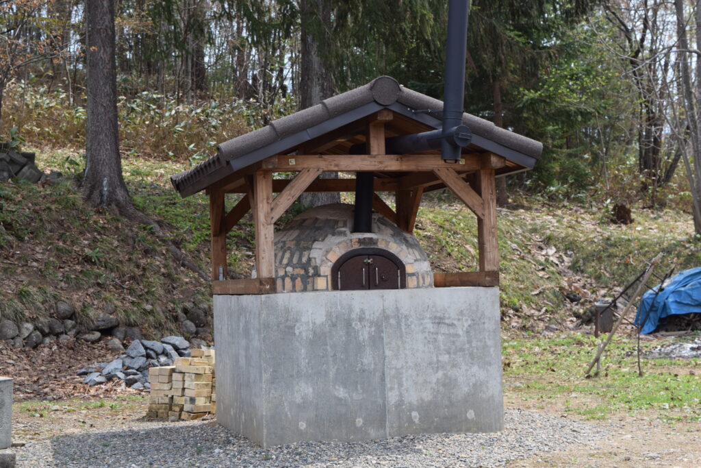 愛別神社　炭焼き