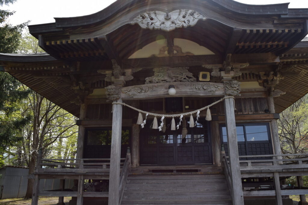 積丹町　美国神社　社殿