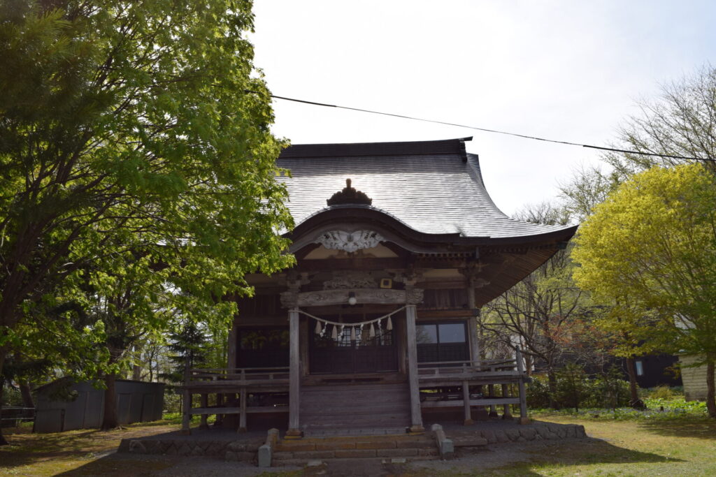 積丹町　美国神社　社殿