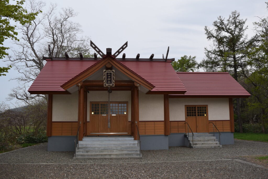 山口神社　社殿