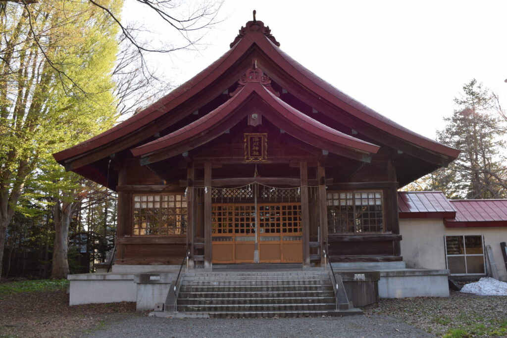 深川神社 社殿