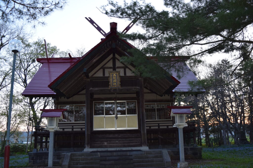 雨竜神社 社殿