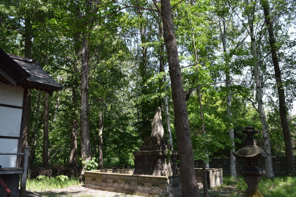 樽川神社 地神塔