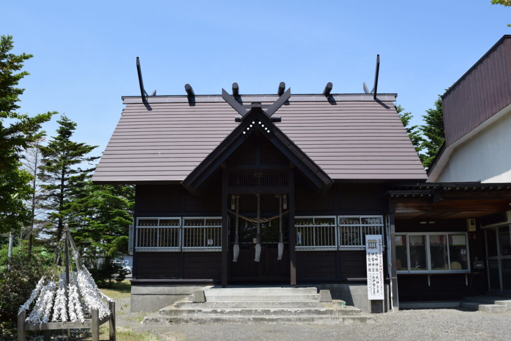 花畔神社　社殿