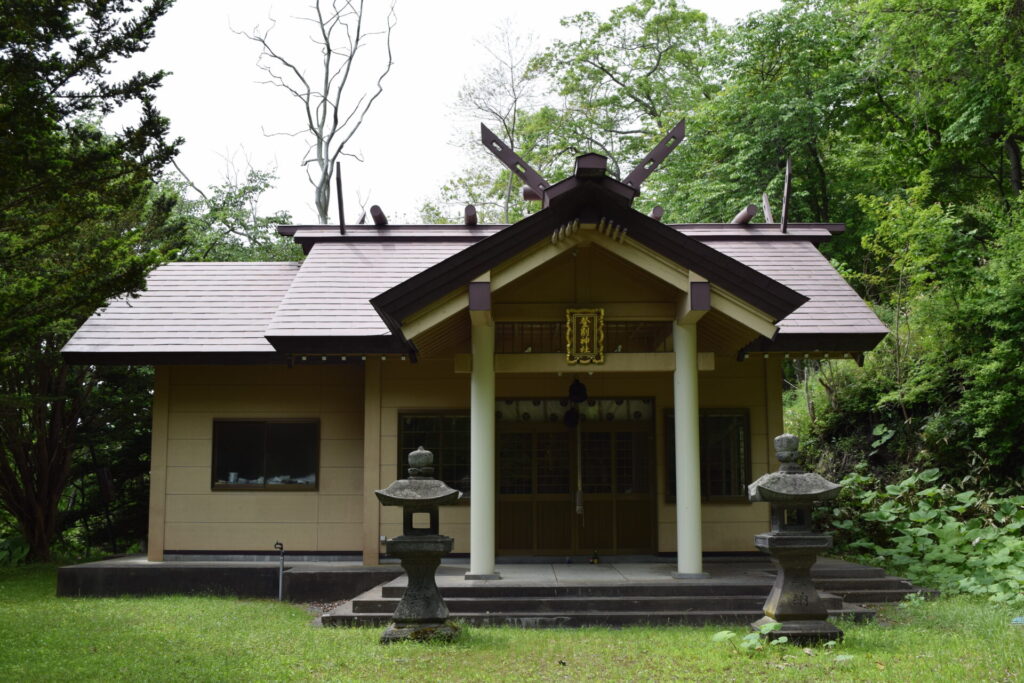 登別神社　社殿