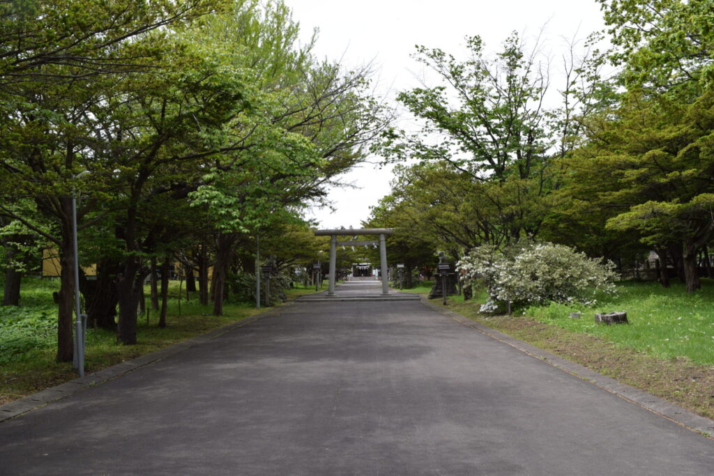中嶋神社　境内