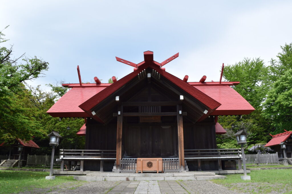 御傘山神社 社殿