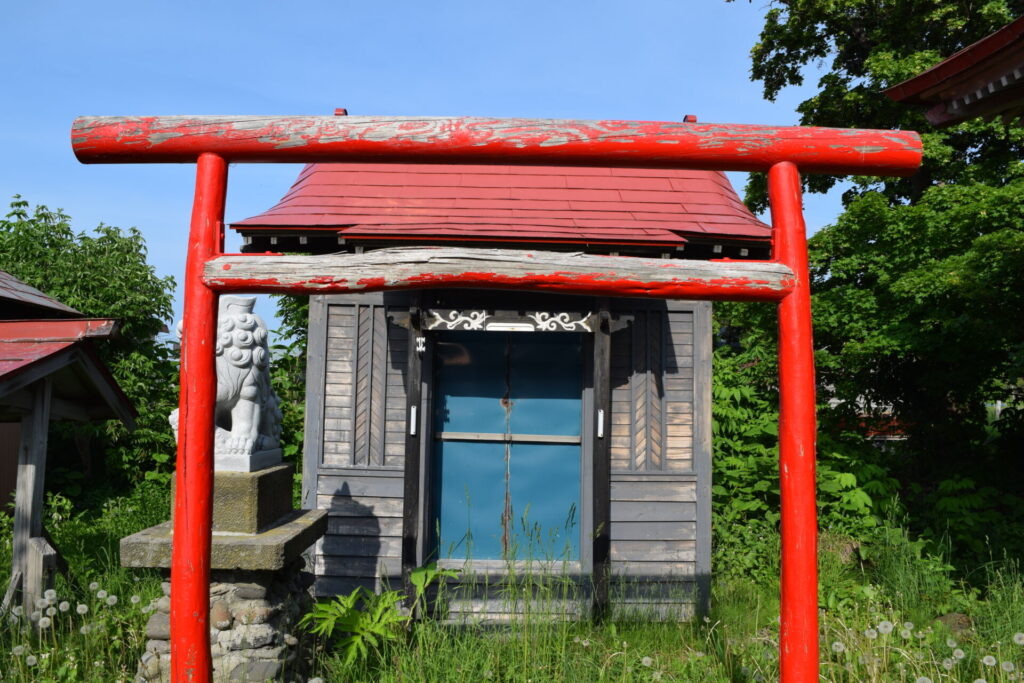 舎熊神社　歓喜堂