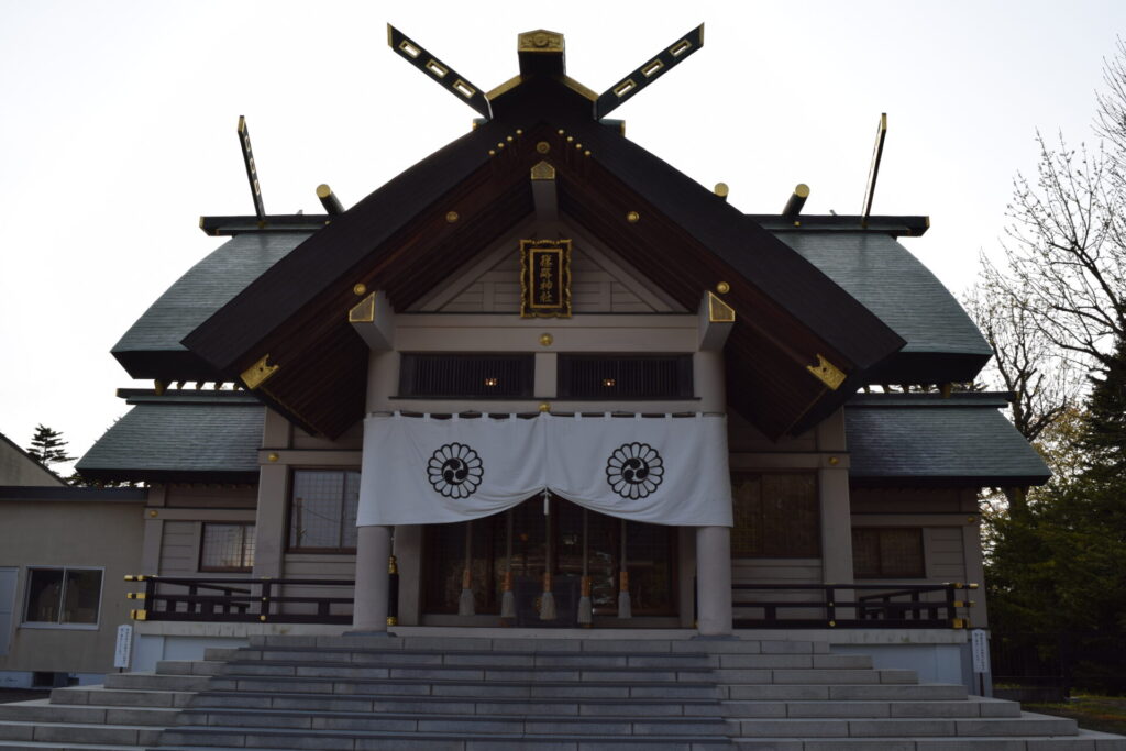 篠路神社　社殿