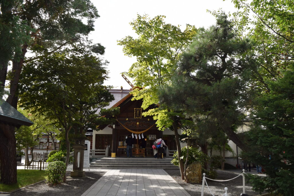 西野神社　社殿