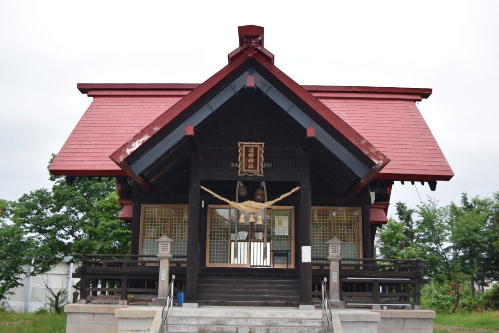 沼田神社　社殿