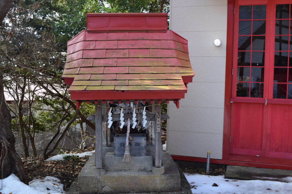 虻田神社　赤倉神社（末社）