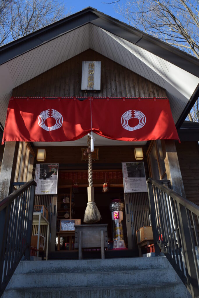 清田稲荷神社　社殿