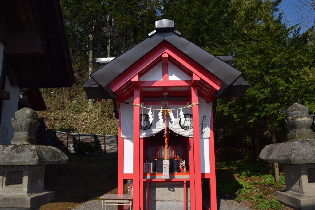 札内神社 摂社 稲荷神社
