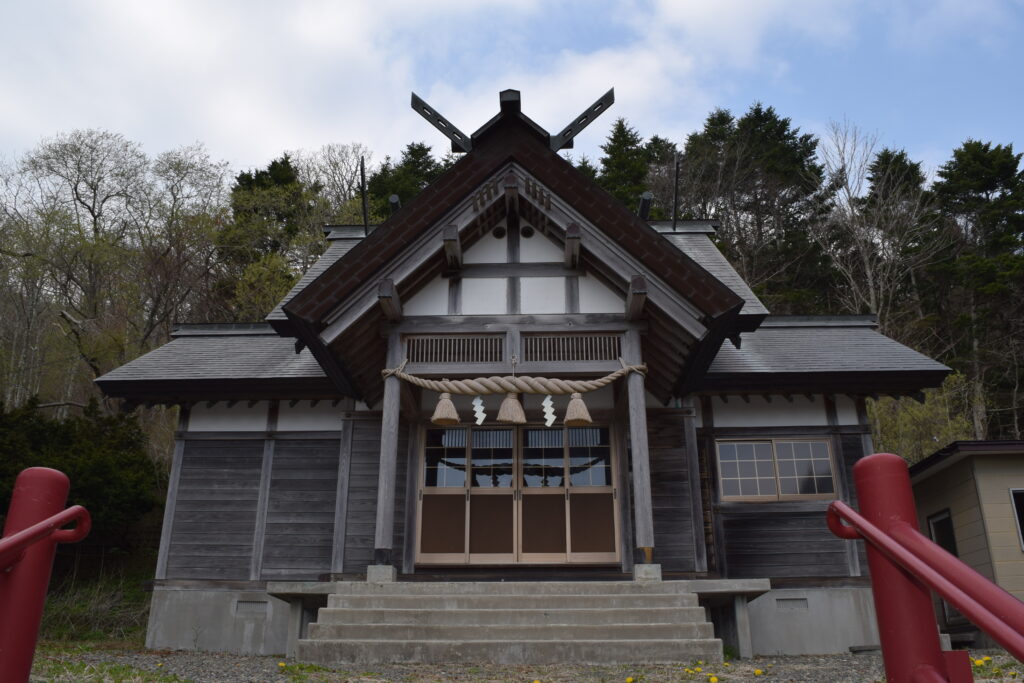 厚賀八幡神社　社殿