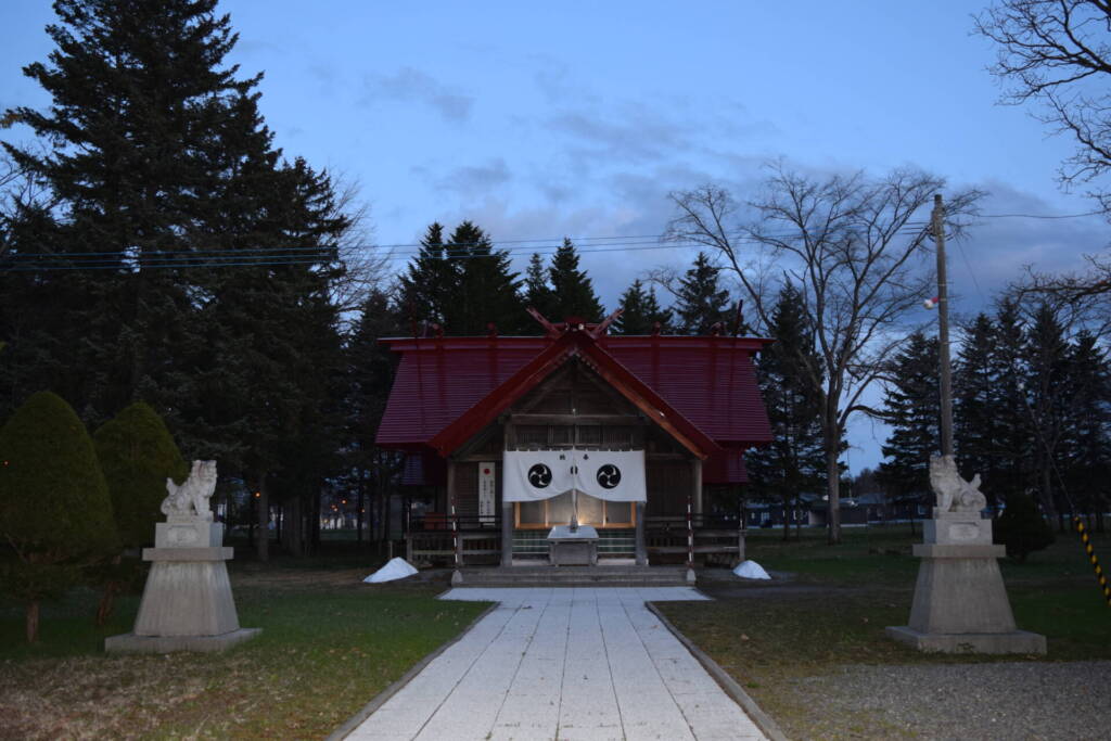 更別神社　社殿