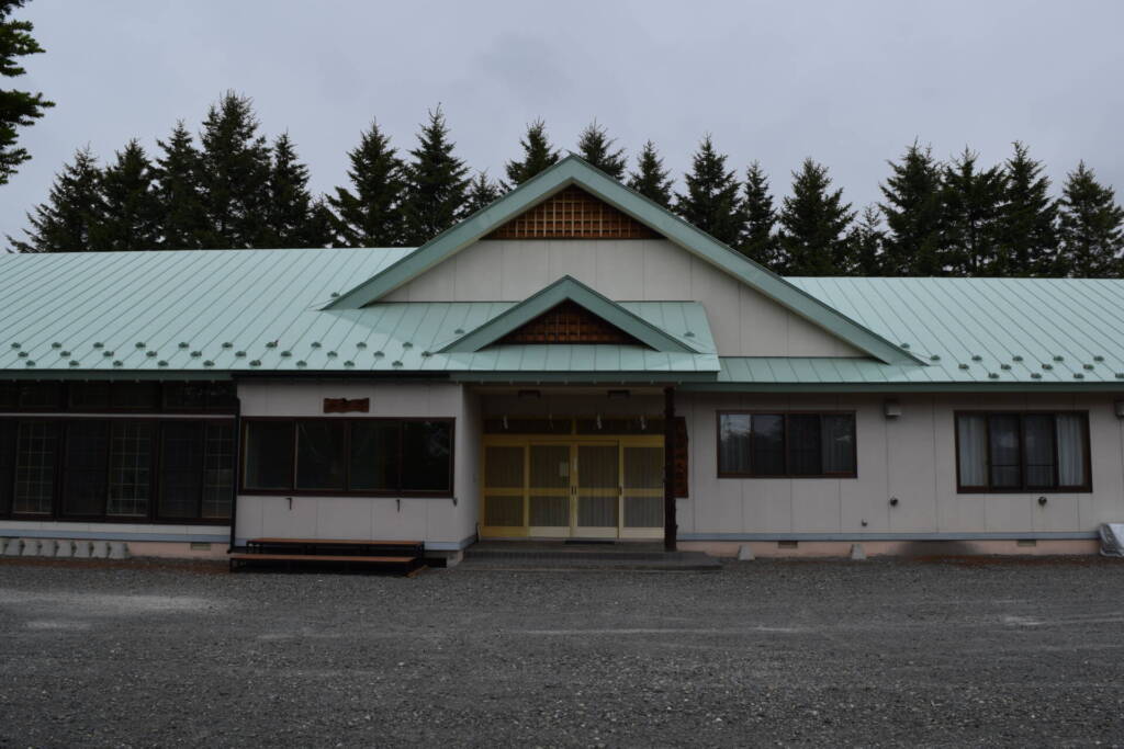 川西神社 社務所