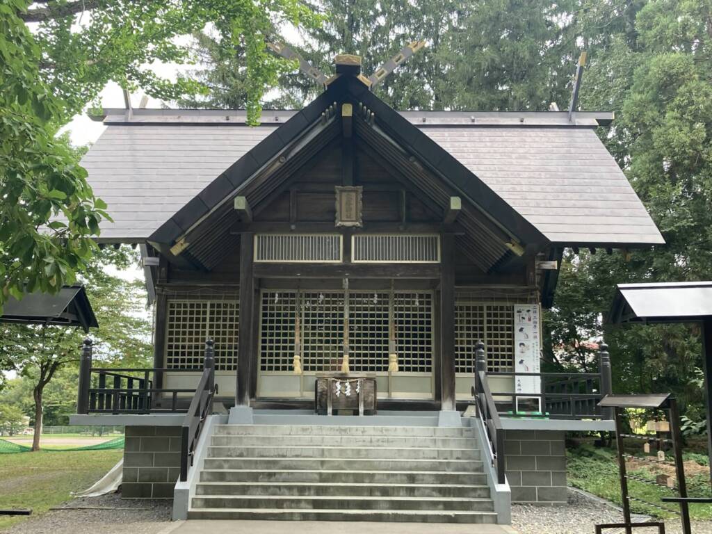 大麻神社　社殿