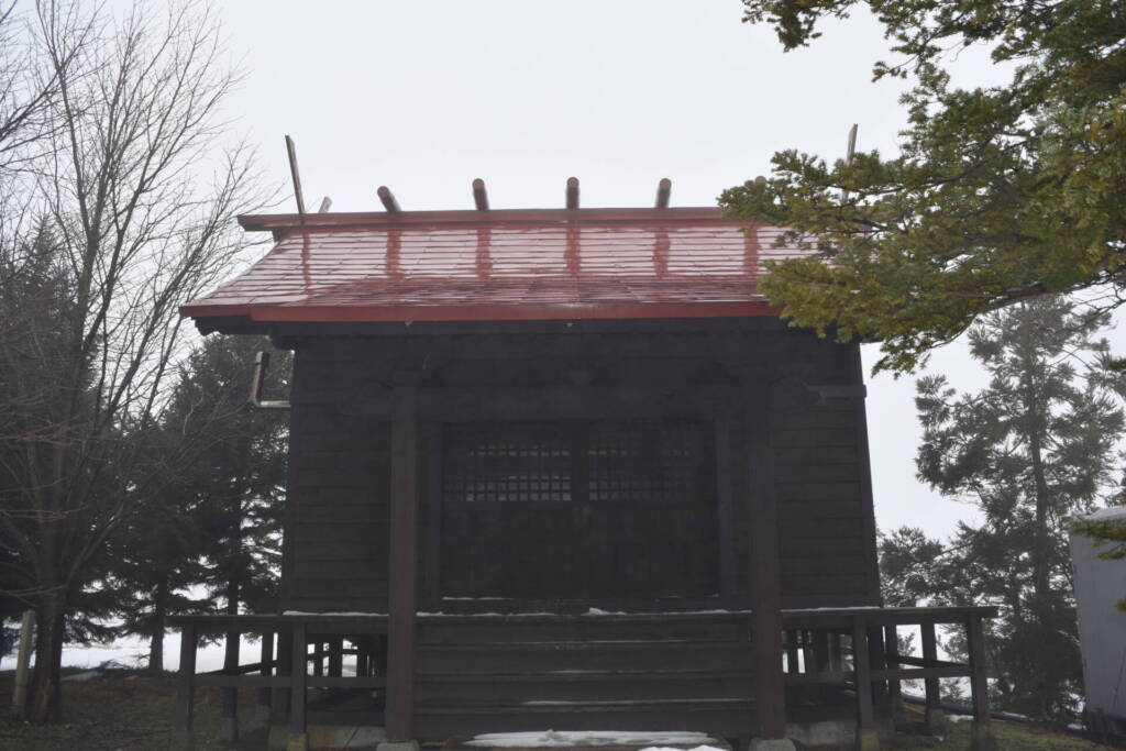 対雁通相馬神社 社殿
